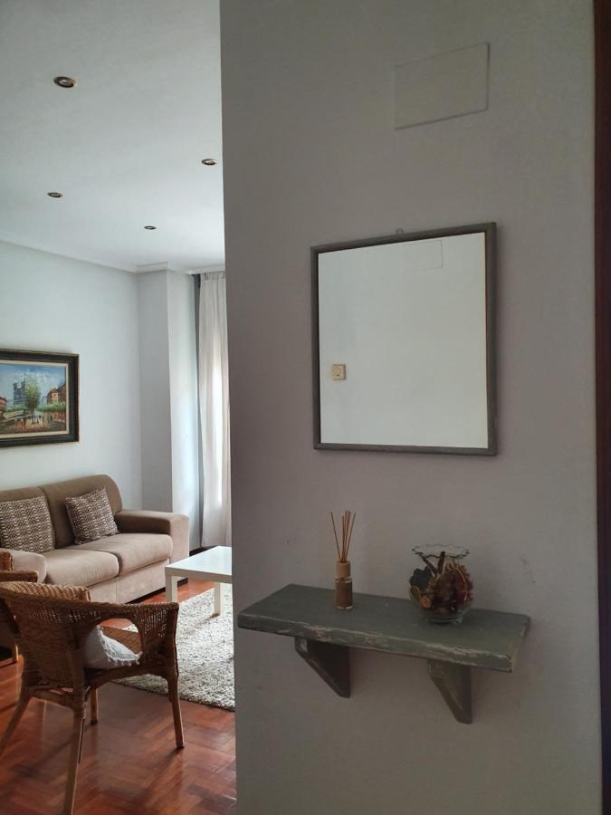 Casco Historico- Vivienda De 2 Habitaciones Con Parking โอเบียโด ภายนอก รูปภาพ
